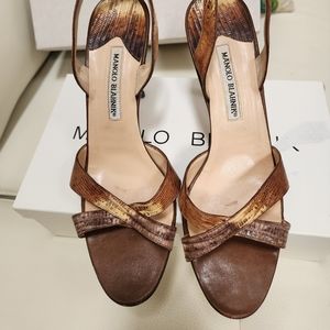 Manolo Blahnik size 40 made in Italy bought from the RealReal